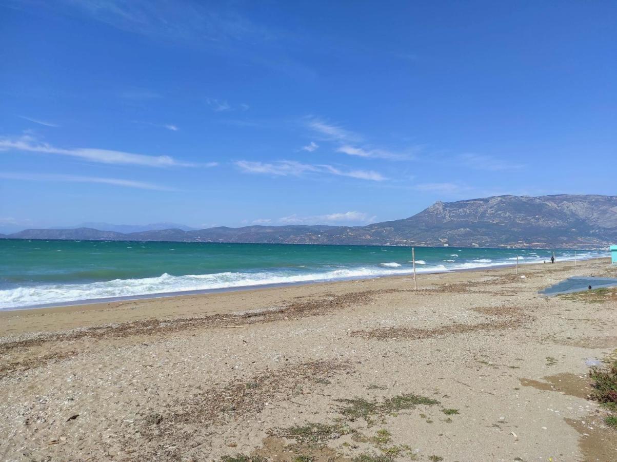 Sun, Sea, And Sand-Only 20 Footsteps To The Beach Corinth Exteriér fotografie